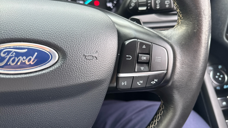 Ford Focus Vignale 1.5 EcoBoost 150 5dr Auto Petrol Estate